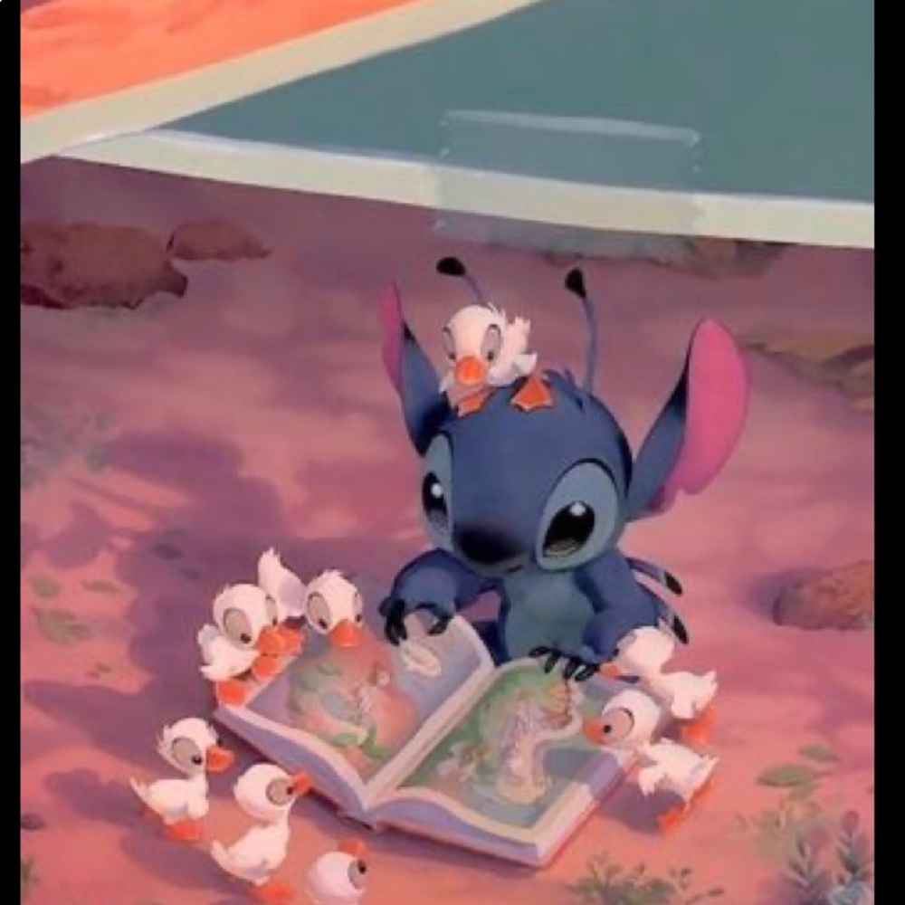 Meet your Posher, Monica